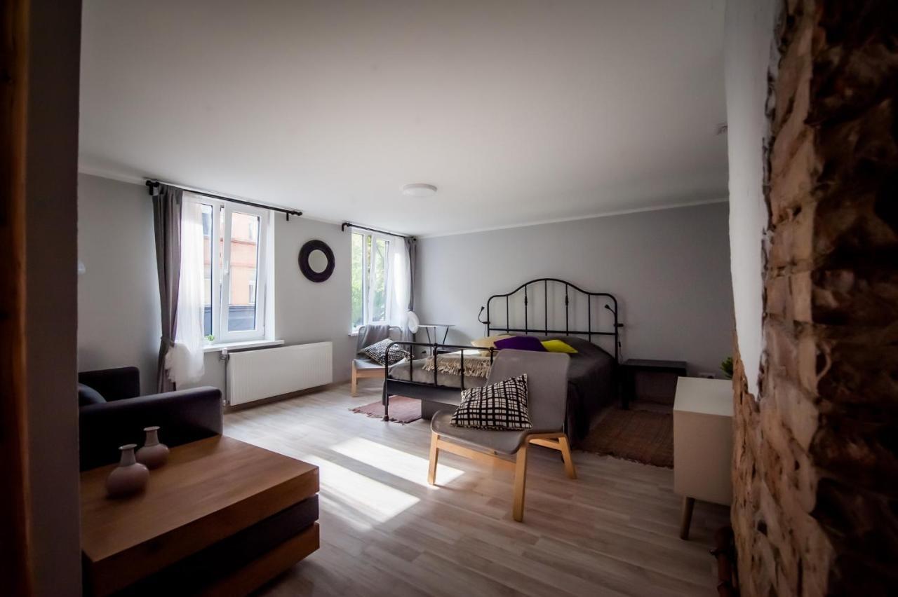 Cosy 2-room Near The Centre 公寓 *